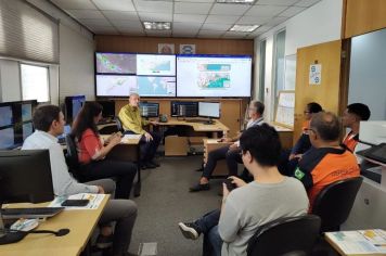 Consórcio ABC visita salas de monitoramento meteorológicos do Governo do Estado