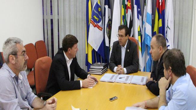 Reunião com novos prefeitos marca início de transição na gestão do Consórcio