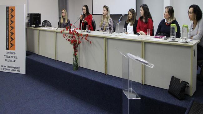 Seminário no Consórcio aponta informação como  meio para enfrentamento à violência contra a mulher