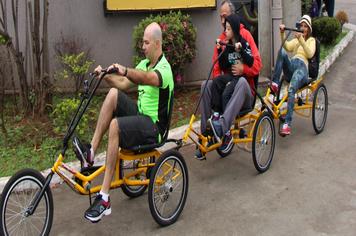 Passeio ciclístico inclusivo faz a alegria de pessoas com deficiência do Grande ABC