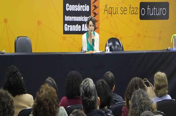Seminário no Consórcio ABC destaca importância da educação sexual para o combate à violência