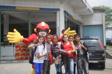 Mister Mão faz alegria das crianças em São Bernardo, São Caetano e Rio Grande da Serra
