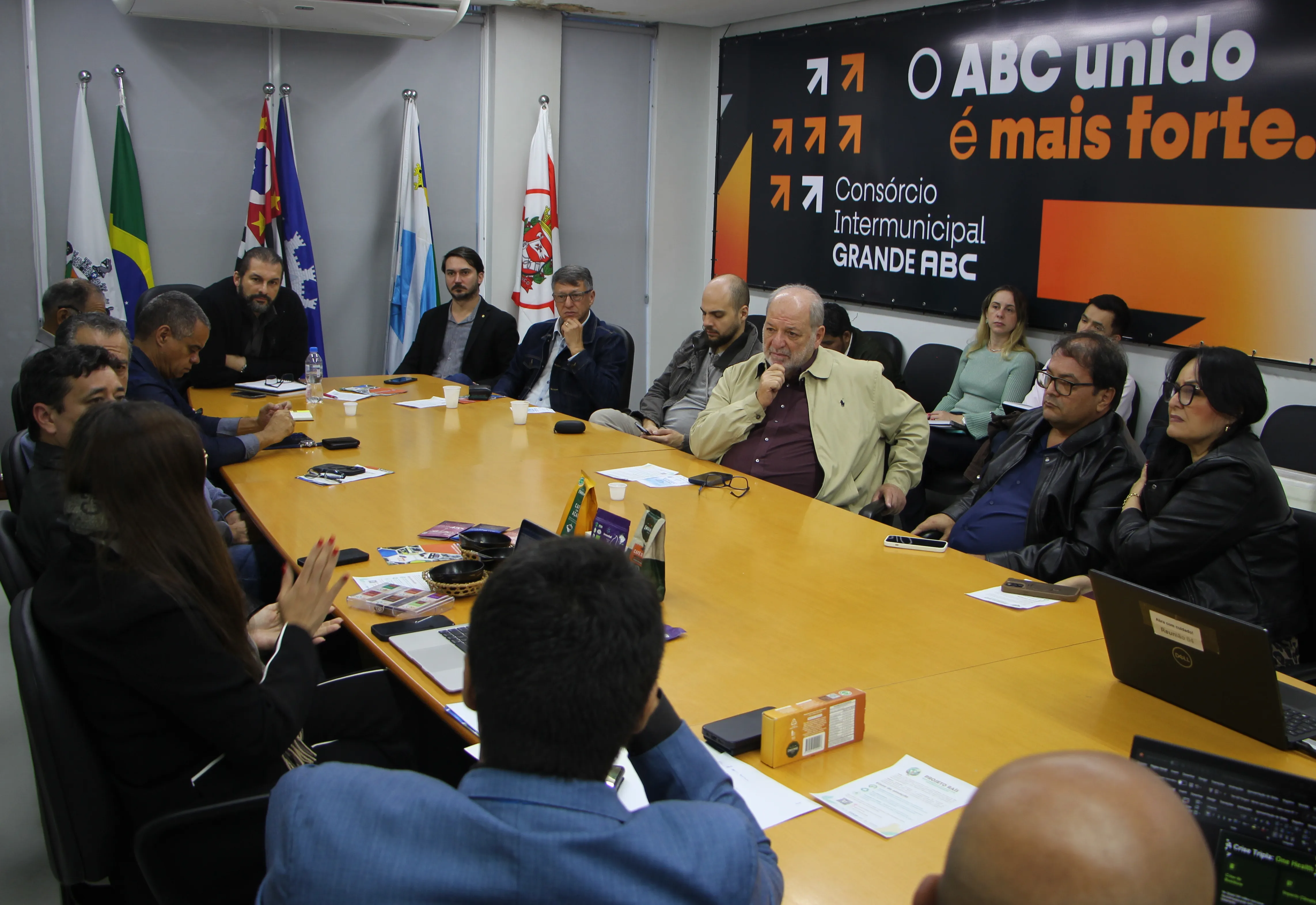 Grande ABC recebe comitiva do Amapá para fortalecer cooperação em bioeconomia e desenvolvimento regional