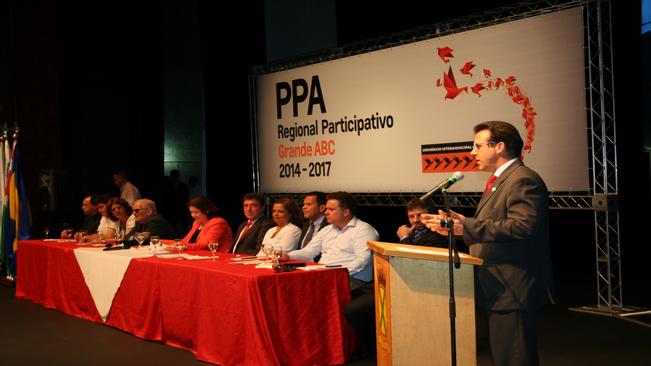 “Mais uma vez o ABC faz história”, afirma Miriam Belchior no lançamento do PPA Regional Participativo