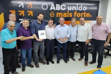 Consórcio ABC discute viabilidade de hospital oncológico pediátrico regional