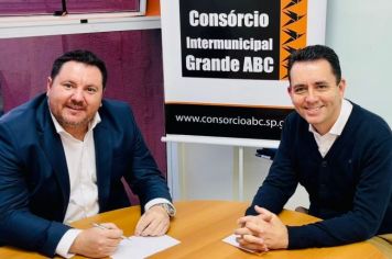 Carlos Bianchin assume a Secretaria Executiva do Consórcio ABC