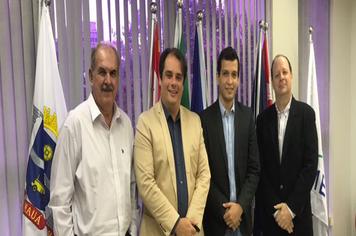 Consórcio apresenta ações de governança do ABC a prefeito de Altair (SP)