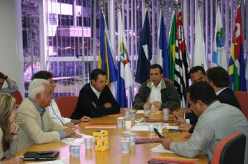 Cinco municípios do Grande ABC decidem reduzir a tarifa de ônibus
