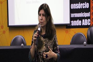 Seminário no Consórcio ABC debate os 13 anos da Lei Maria da Penha