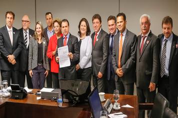 Presidenta Dilma libera R$ 461,6 milhões para Mobilidade em cerimônia com prefeitos do ABC