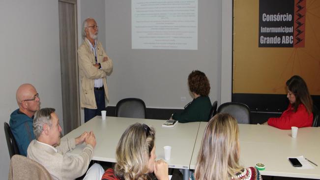 Consórcio Intermunicipal sedia capacitação técnica para servidores da Vigilância Sanitária