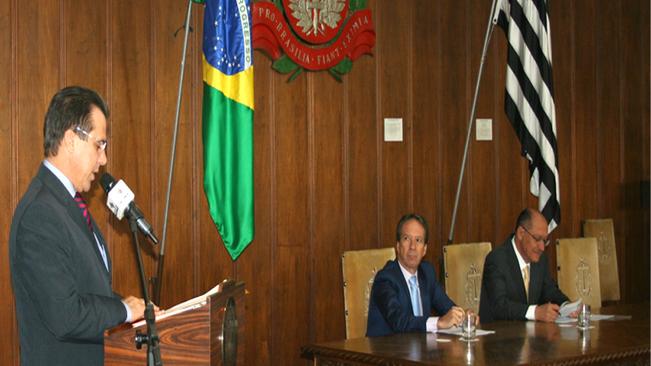 Parceria do Consórcio com o Estado garante recursos estaduais para 630 remoções de moradias em áreas de risco