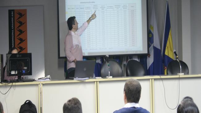 Consórcio promove capacitação  sobre plano regional de drenagem