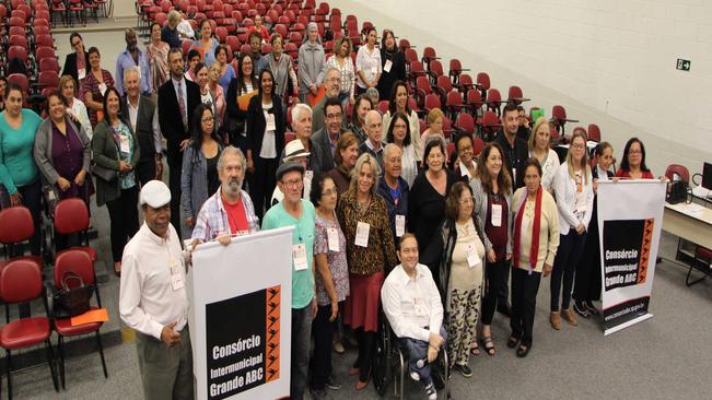 Idosos do ABC listam suas demandas em Conferência Regional