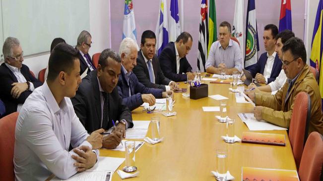 Caixa apresenta reformulação em assembleia do Consórcio ABC