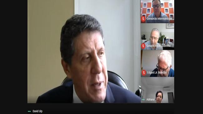 David Uip orienta Consórcio ABC a aguardar posição do Governo do Estado para compra de testes