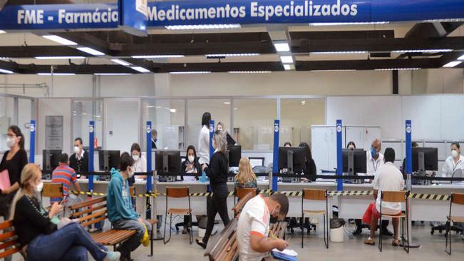 Demanda do Consórcio ABC, descentralização da farmácia de alto custo completa um ano